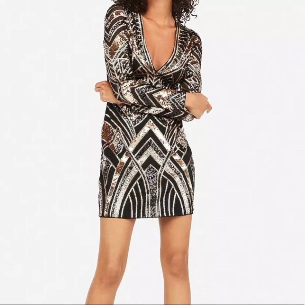NWT Geometric Sequin NEW YEARS DeepV Sheath Dress